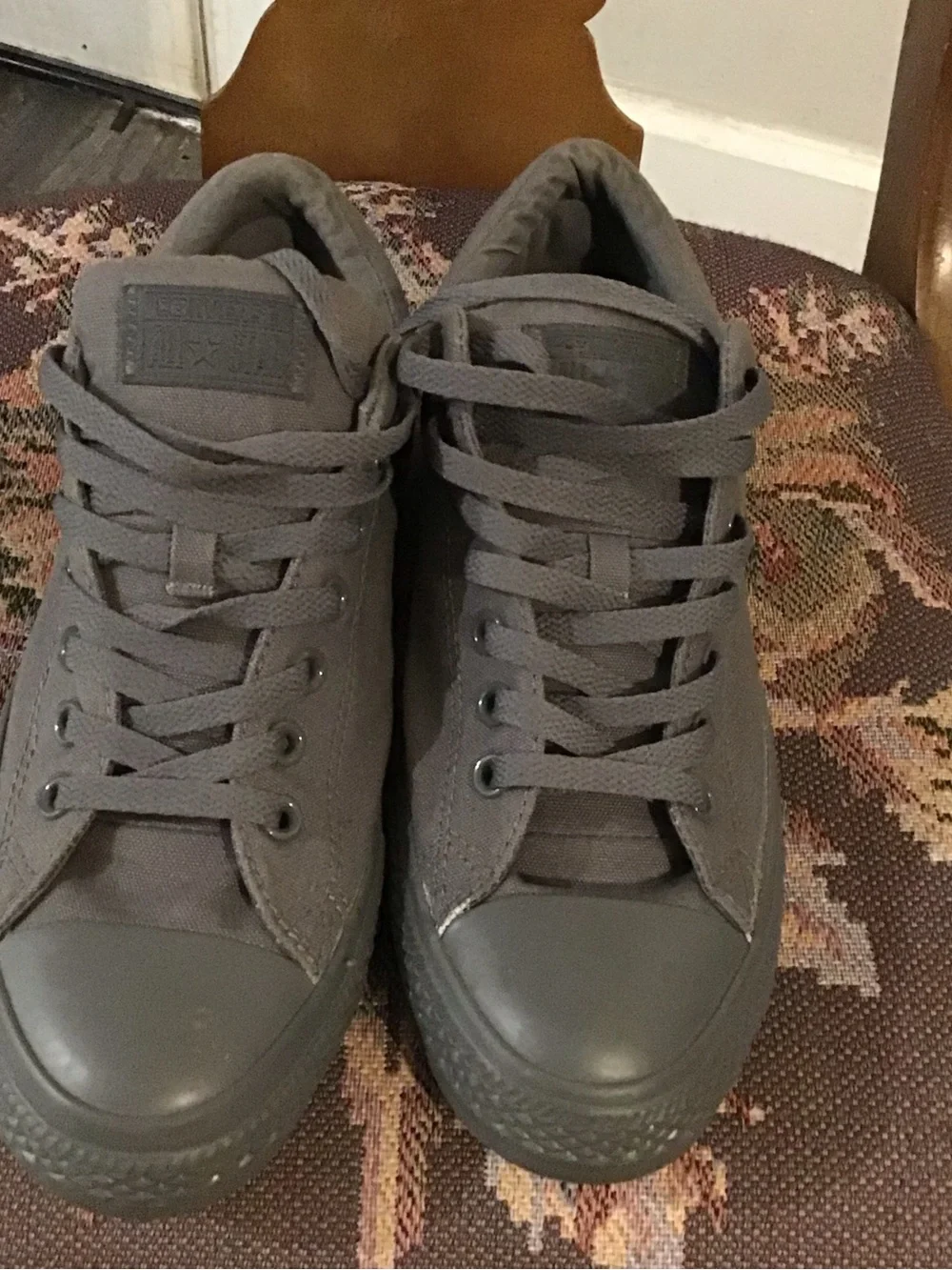 Converse Men's Low-Top Sneakers in Gray - Picture 1 of 5